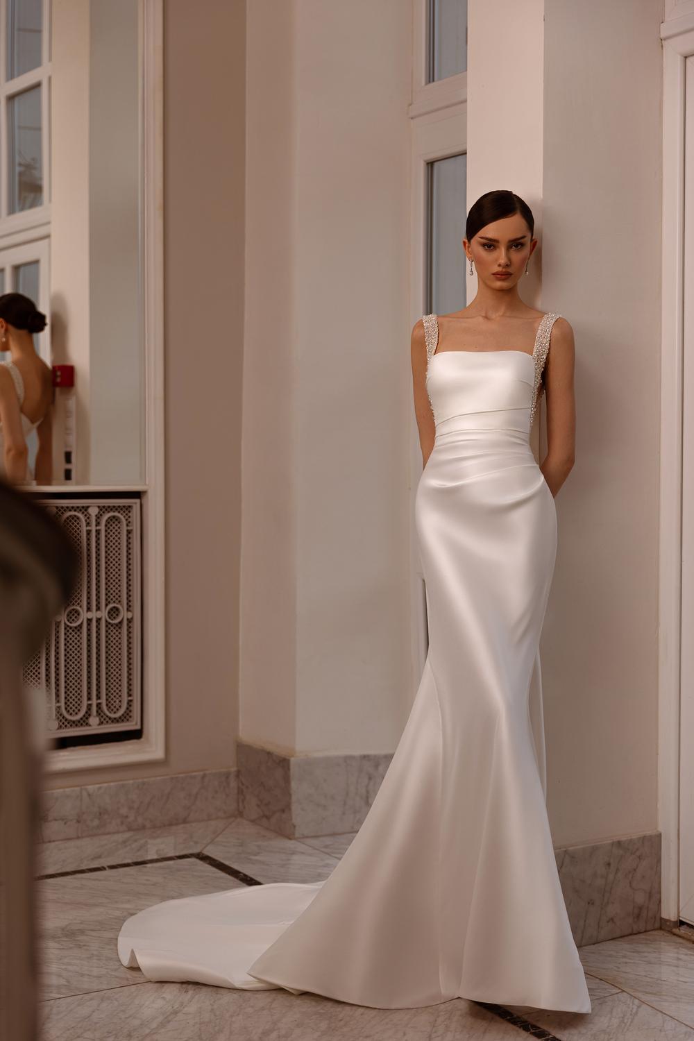 Donna weddingdress med aftagelig skørt – brudekjole fra BrudekjoleOutlet, dansk butik ved København