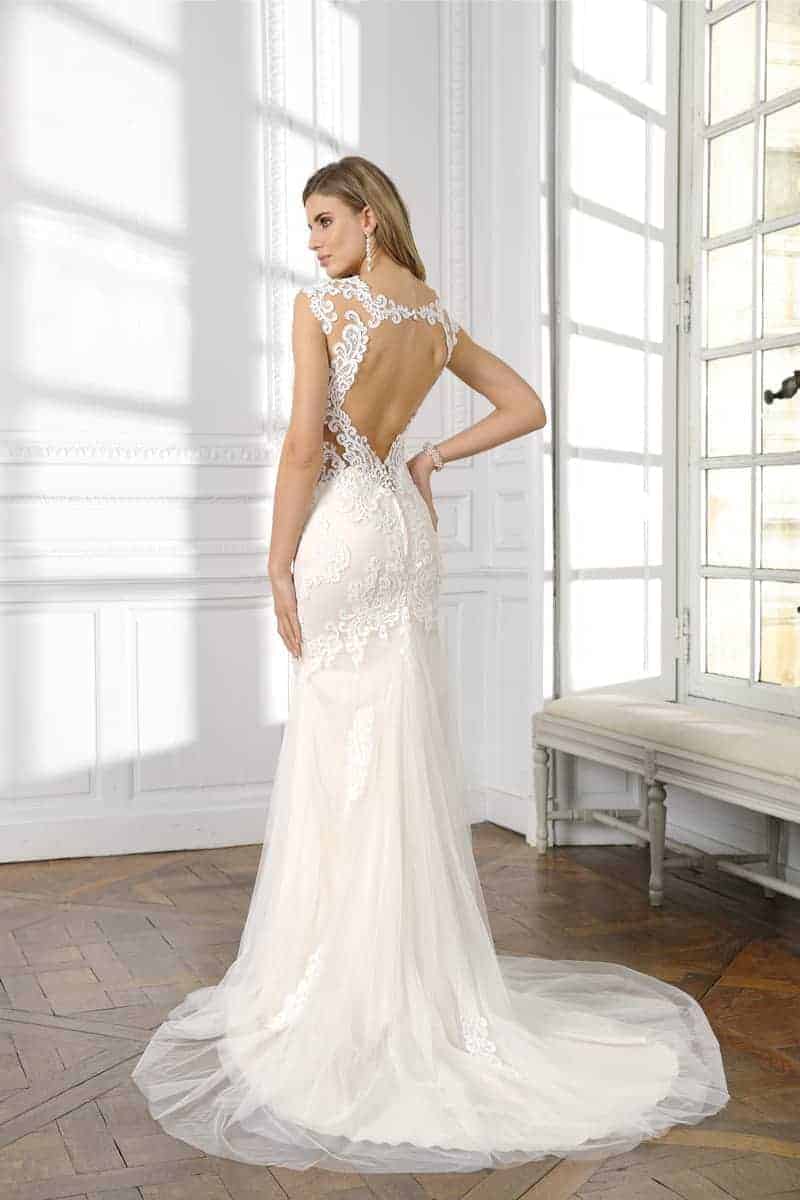 Slim  havfrue blonde brudekjole fra LadyB