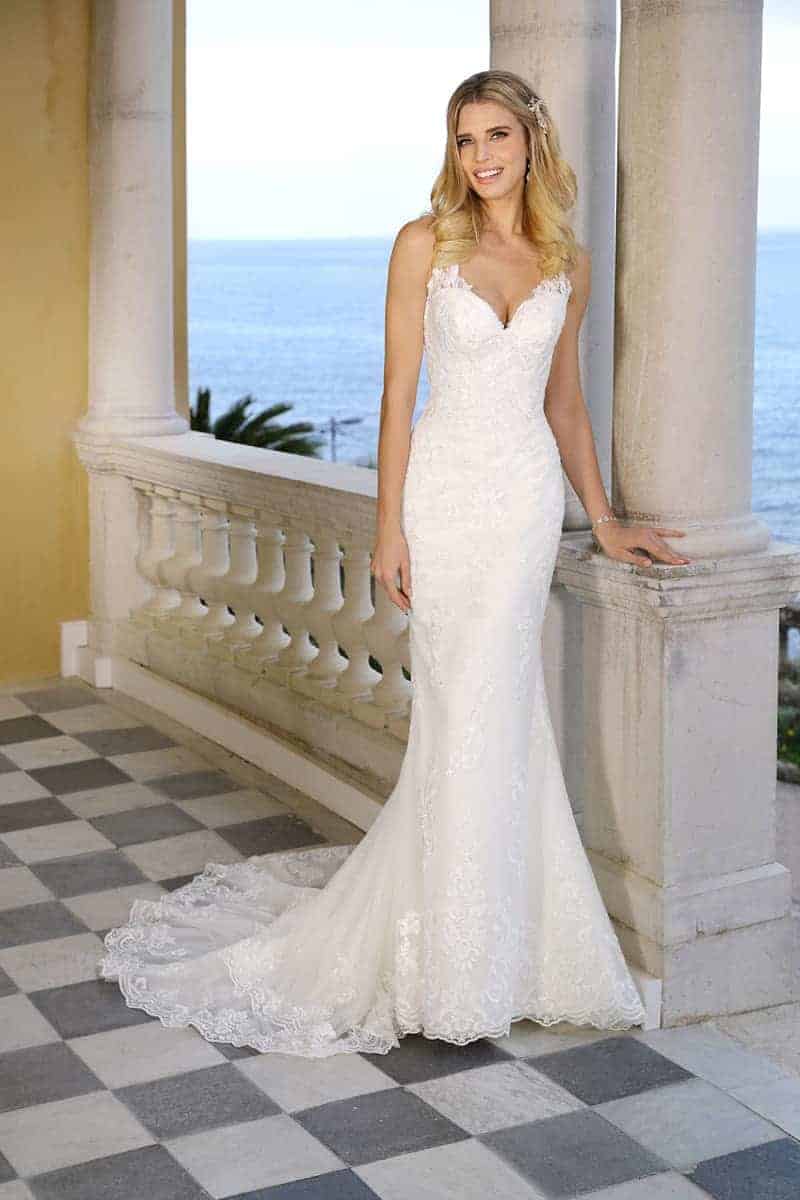 Trompet slim brudekjole fra Ladybird