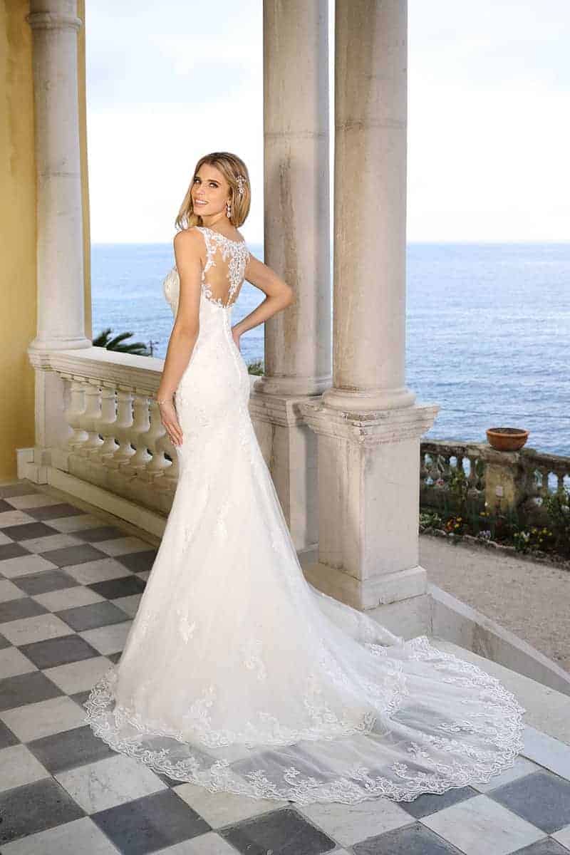 Trompet slim brudekjole fra Ladybird