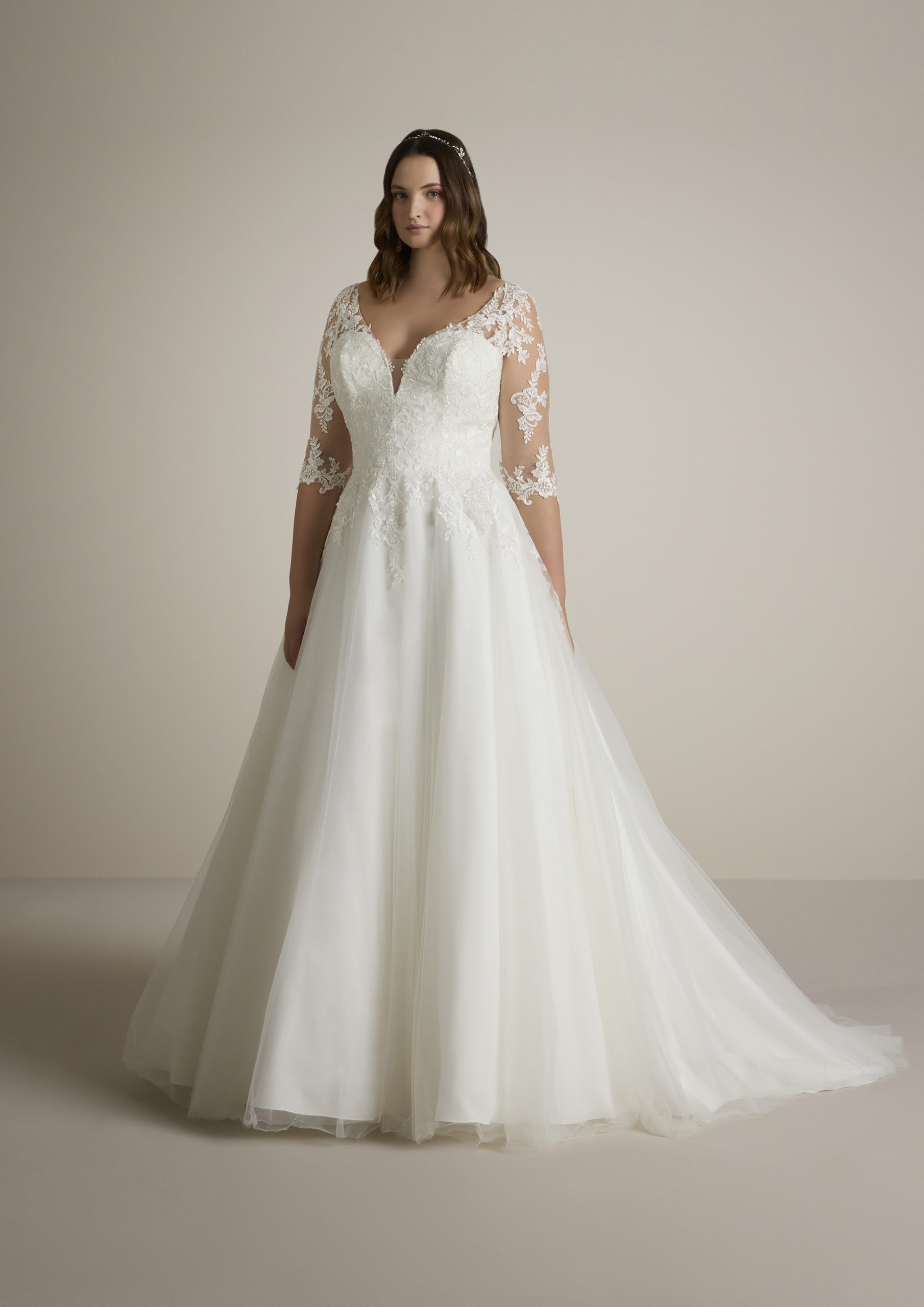 Brudekjole plussize Somnus