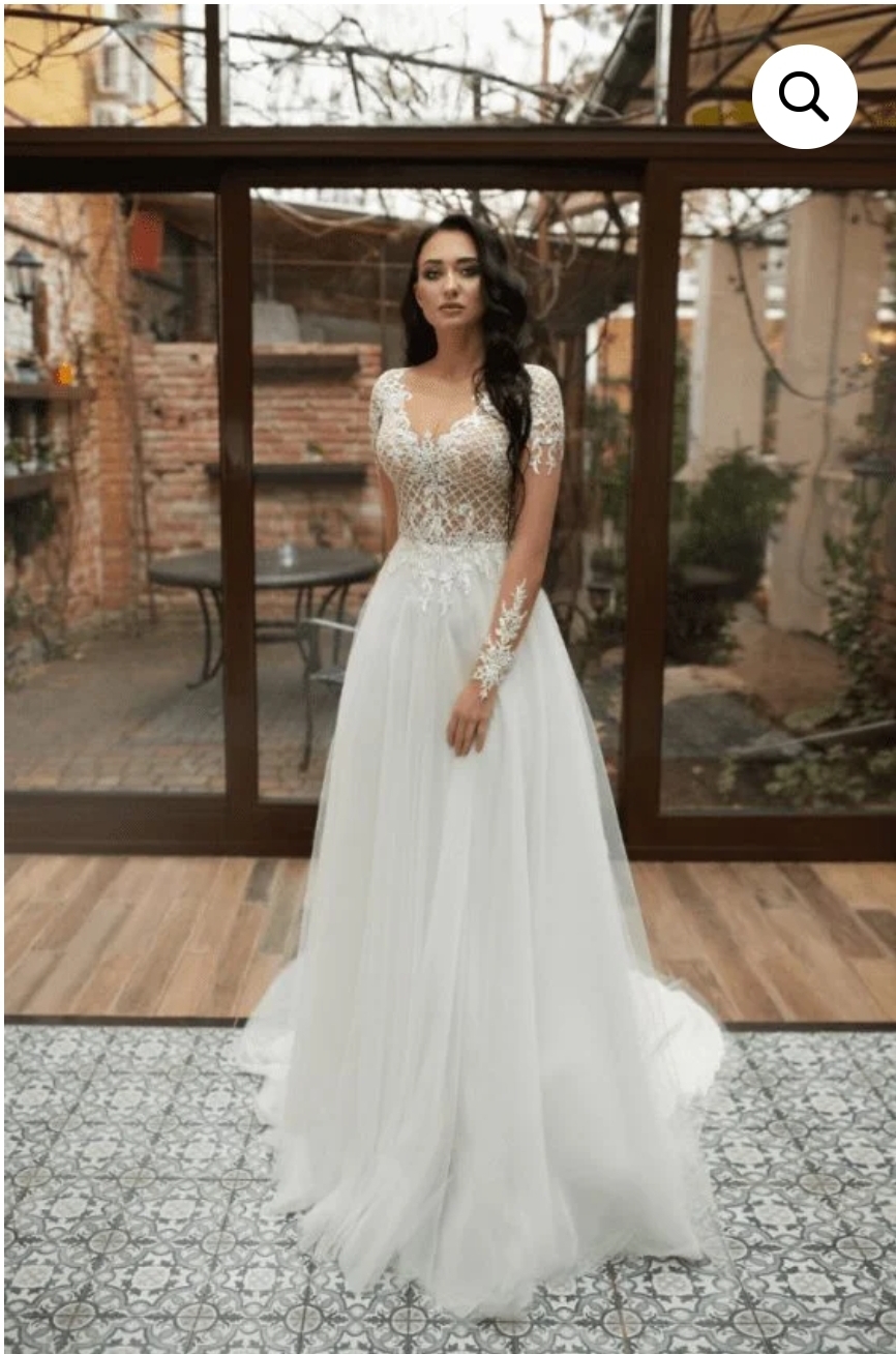 Pollardi brudekjole med ærmer udsolgt