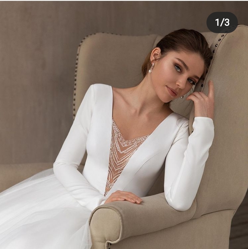 Eva Lendel brudekjole med ærmer