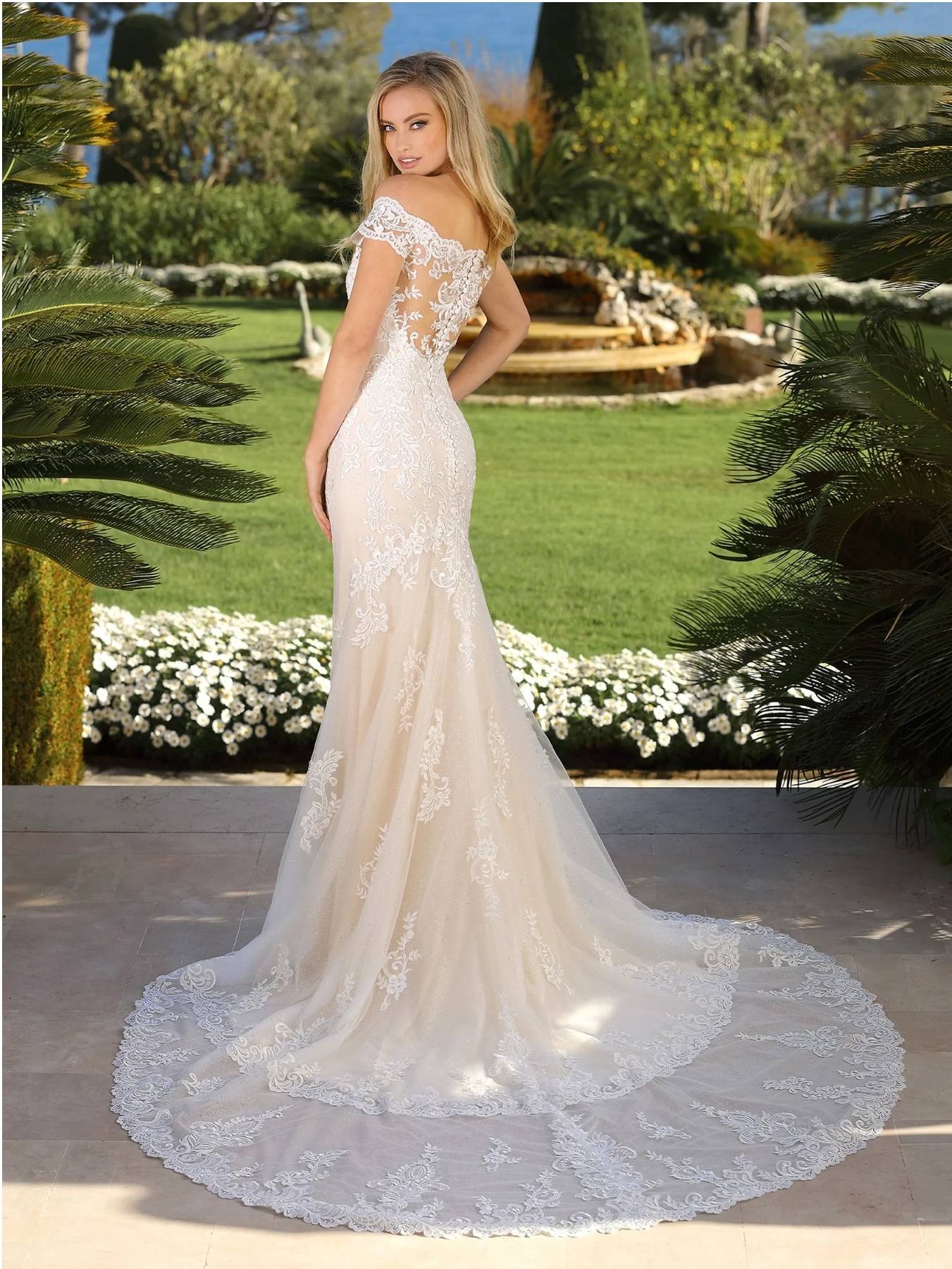 Lady brudekjole med ærmer