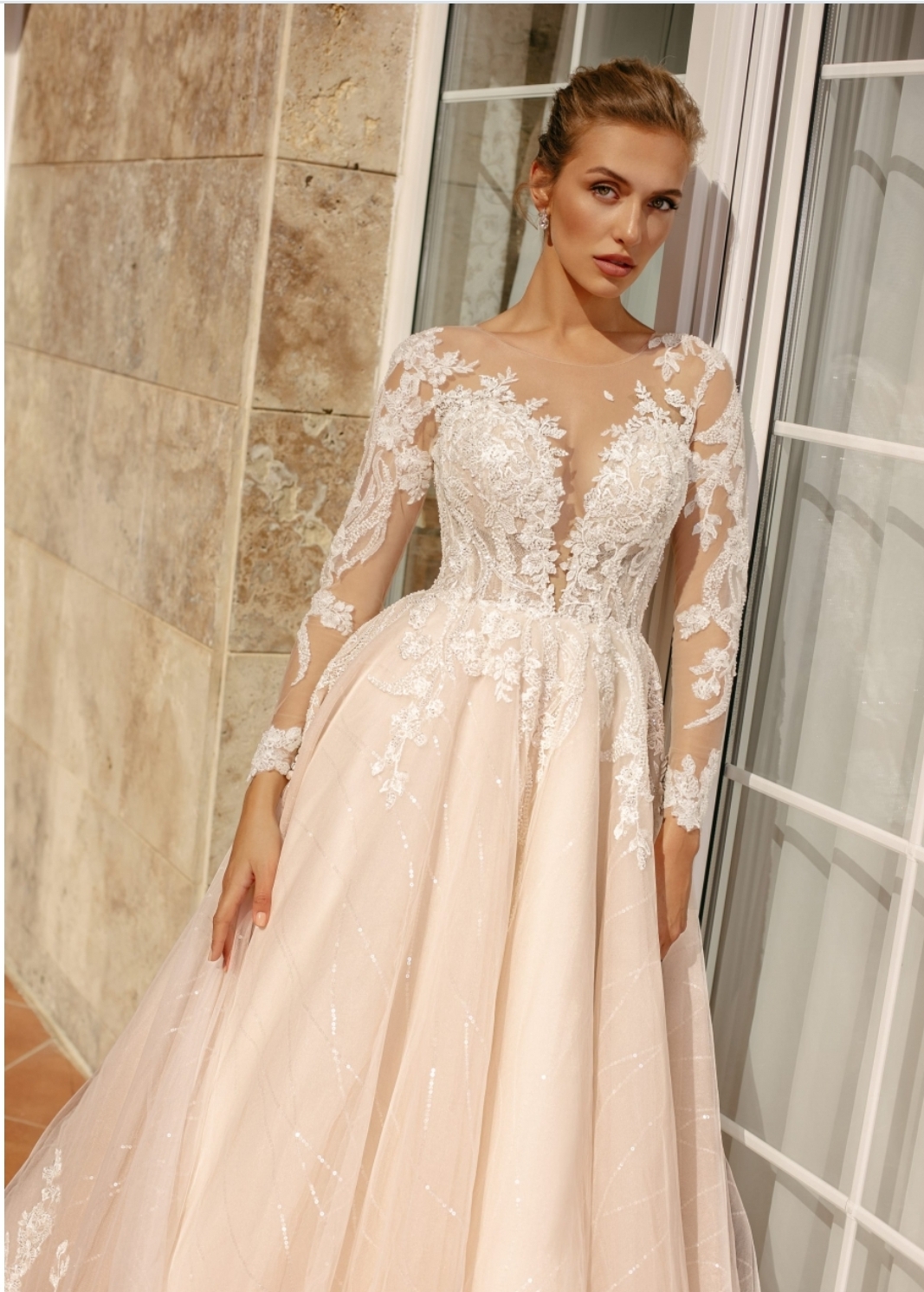 Pamela brudekjole med ærmer