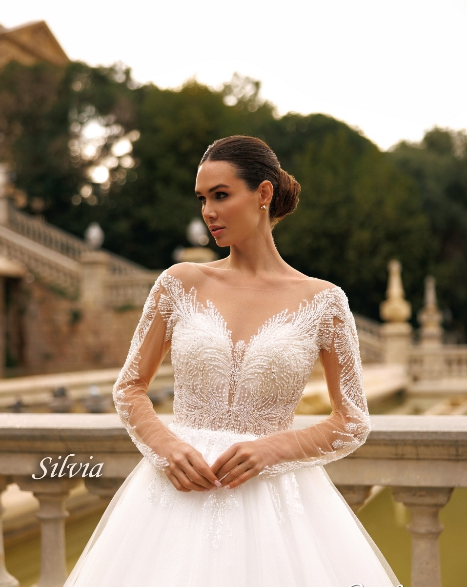 Bryllupskjole Silvia med ærmer