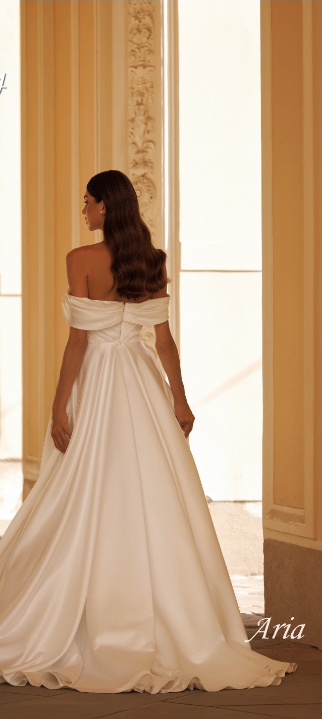 Aria brudekjole med lommer