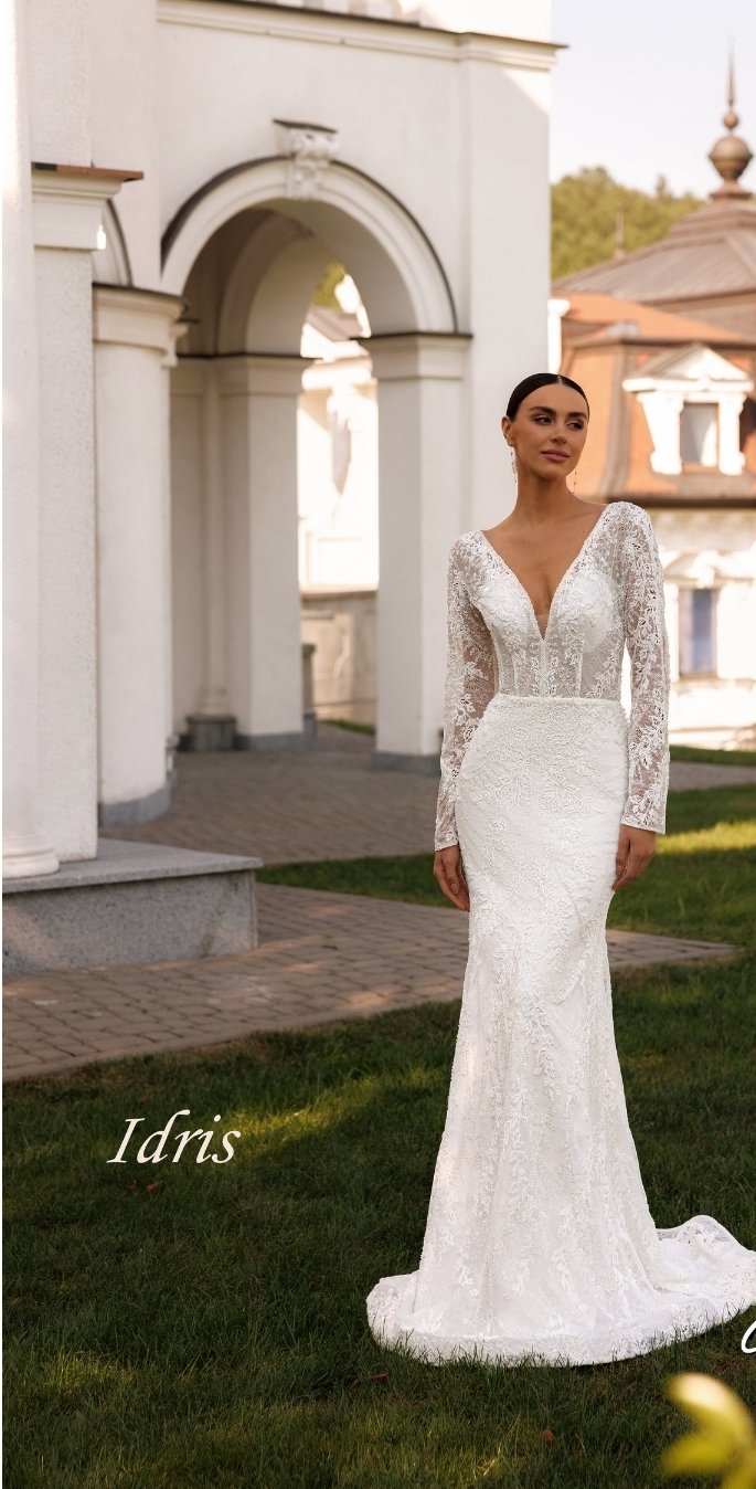 Blonde brudekjole med ærmer Idris