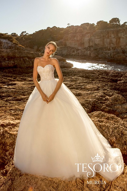 A line prinssesse kjole