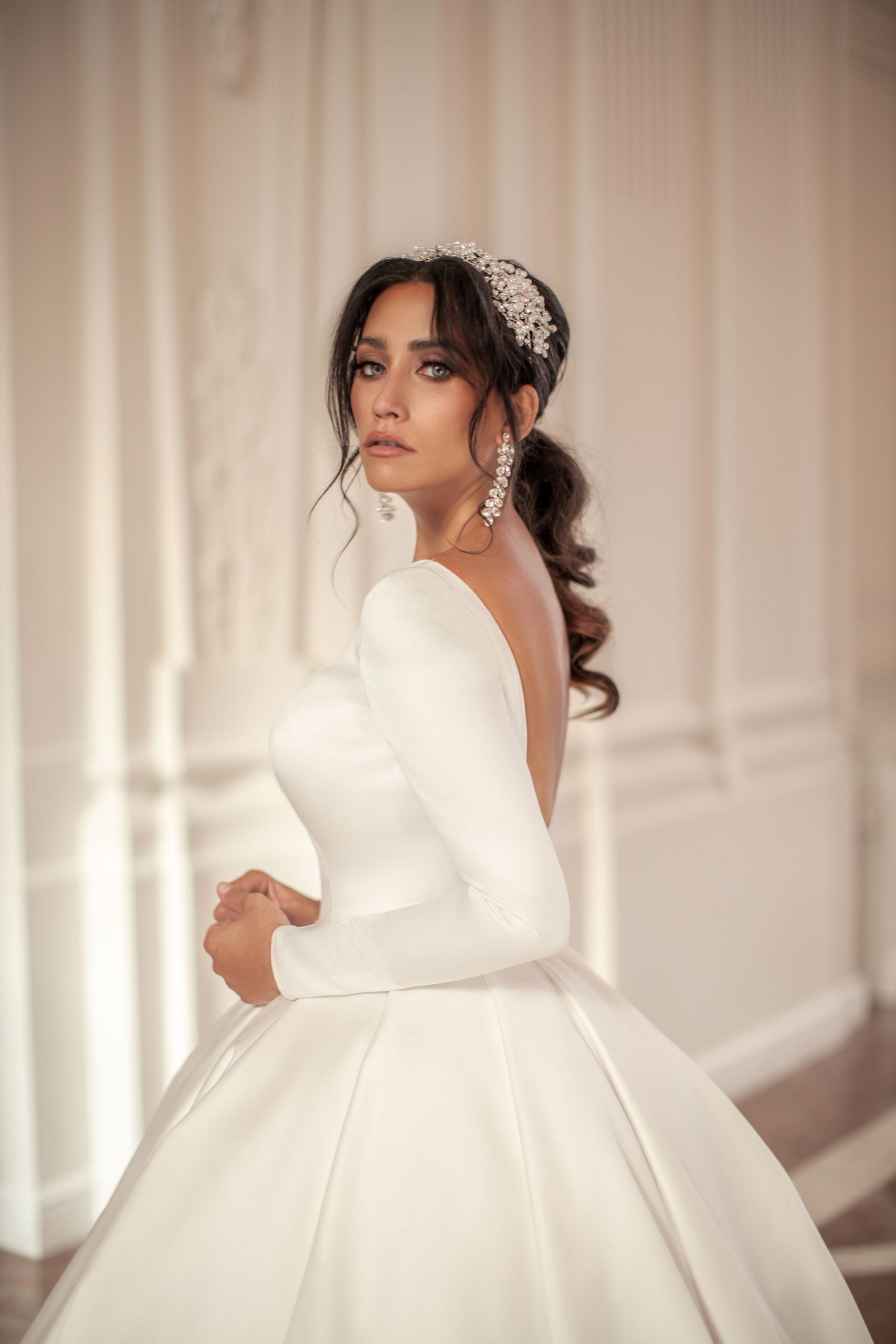 Anna brudekjole glat fra Sima Couture