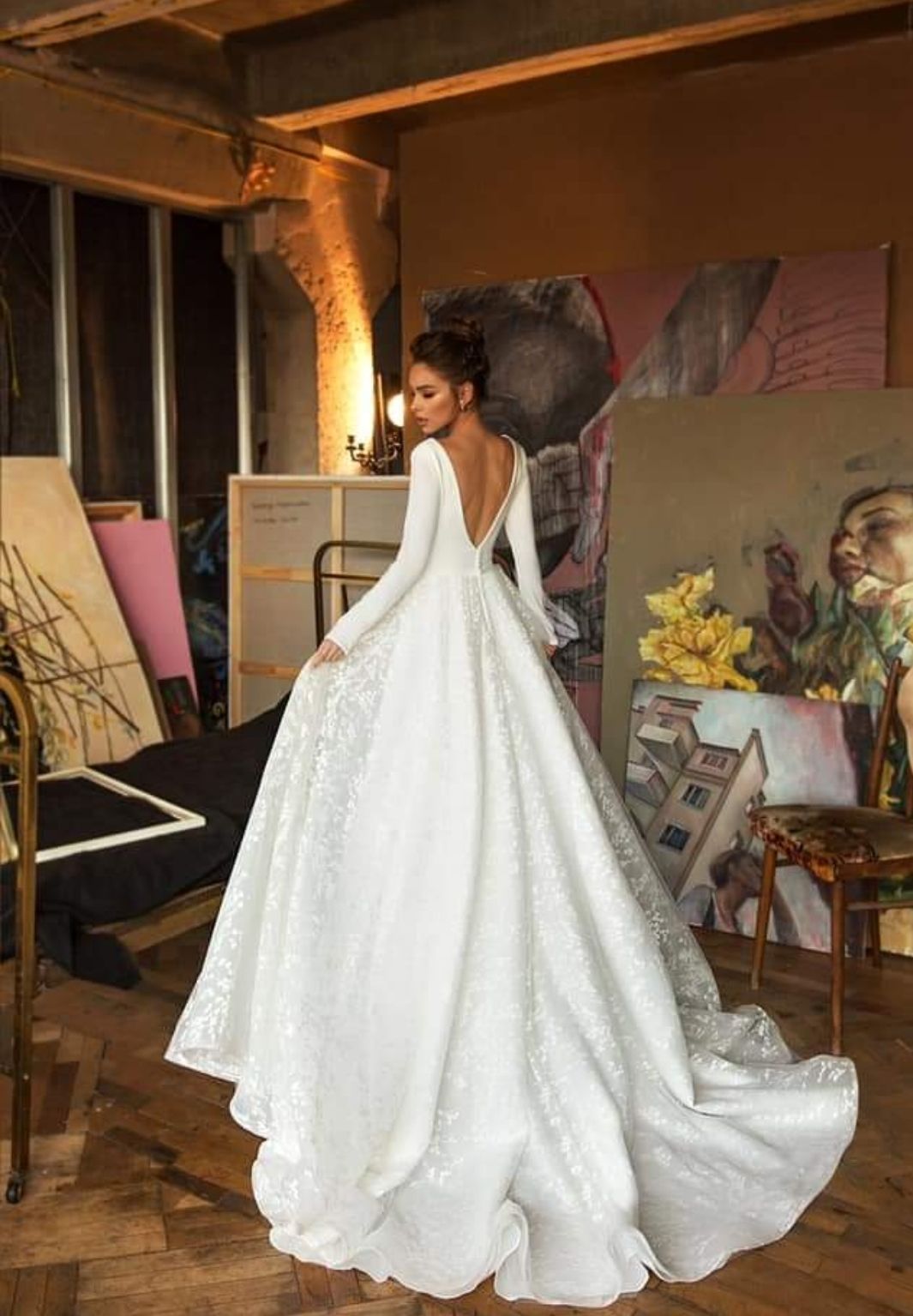 Bonny med lange ærmer i stor størrelse xs tilbage prøve model