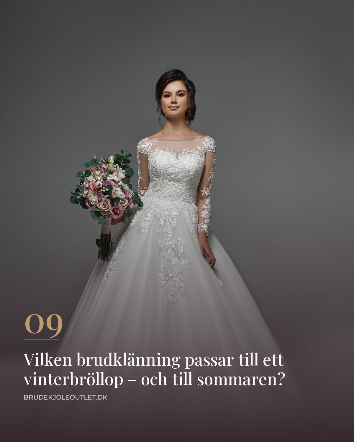 Brudklänning med långa spetsärmar och stor kjol, brud med bukett